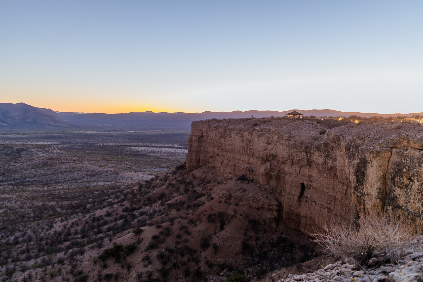 vingerklip-namibia_elopement-destination_heaven's gate