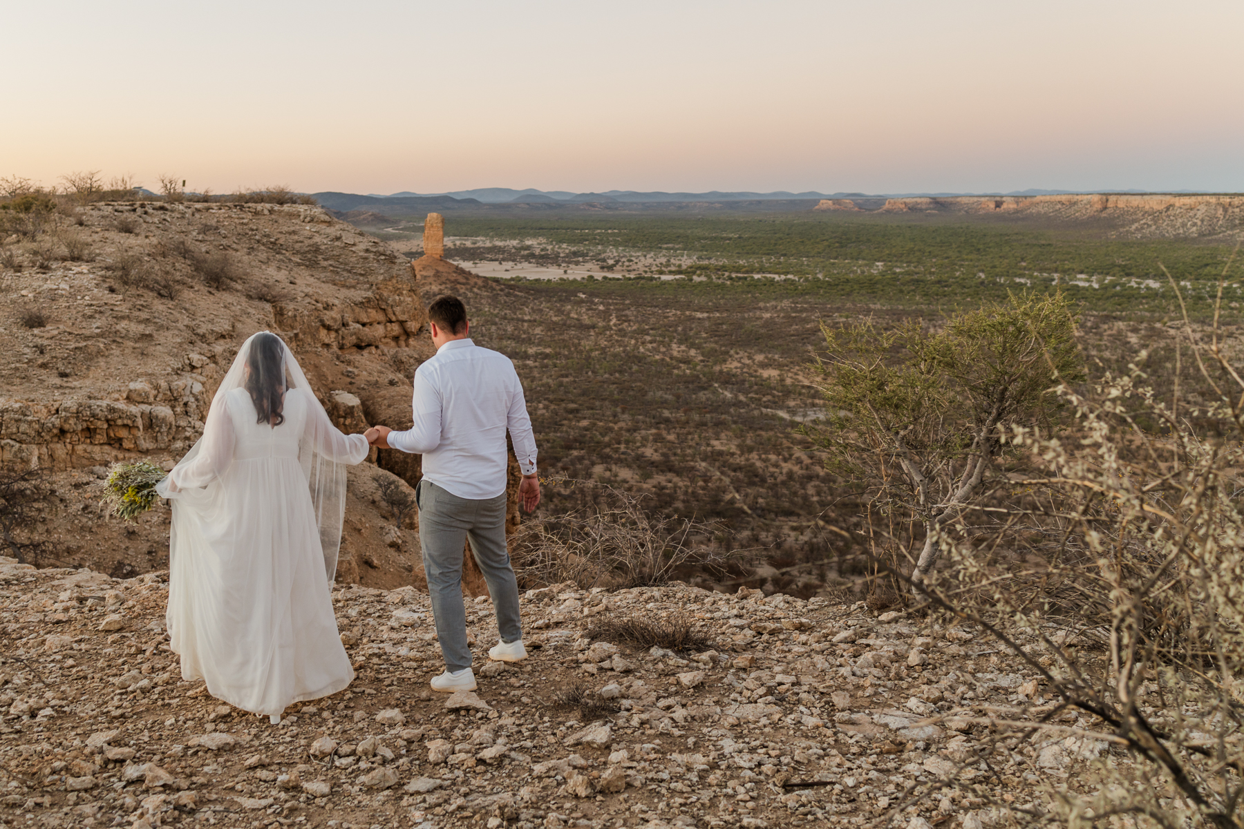 michal-and-daniela_vingerklip-elopement-namibia