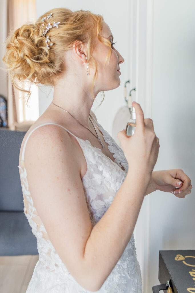 bridal-preparation_otjiwarongo-namibia-otjiwarongo-wedding-photographer_mariette-du-toit-photography